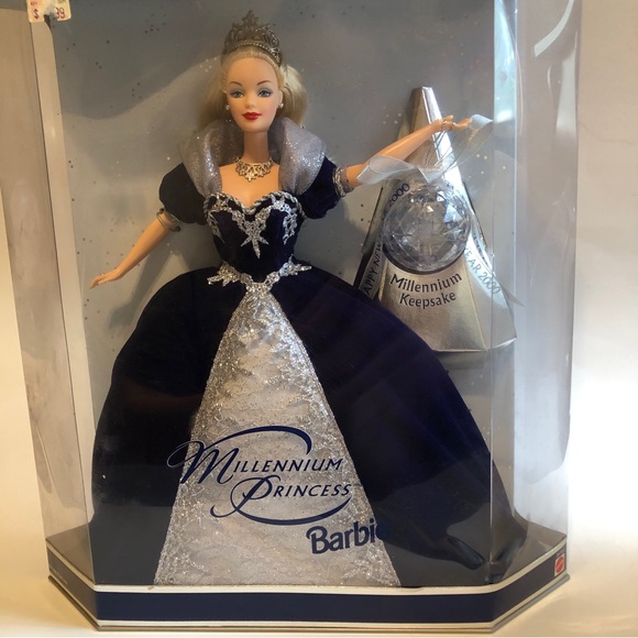 Mattel Millenium Barbie Vintage Released January 1999 - Picture 3 of 11